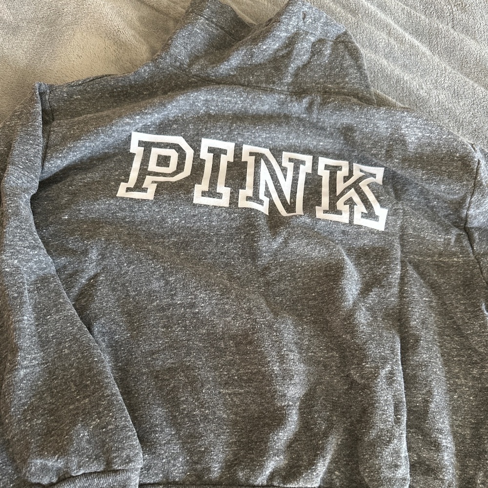 Victoria’s Secret PINK sweatshirt (Grey)